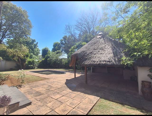 17 BEDROOM HOUSE FOR SALE IN VANDERBIJLPARK SE 7
